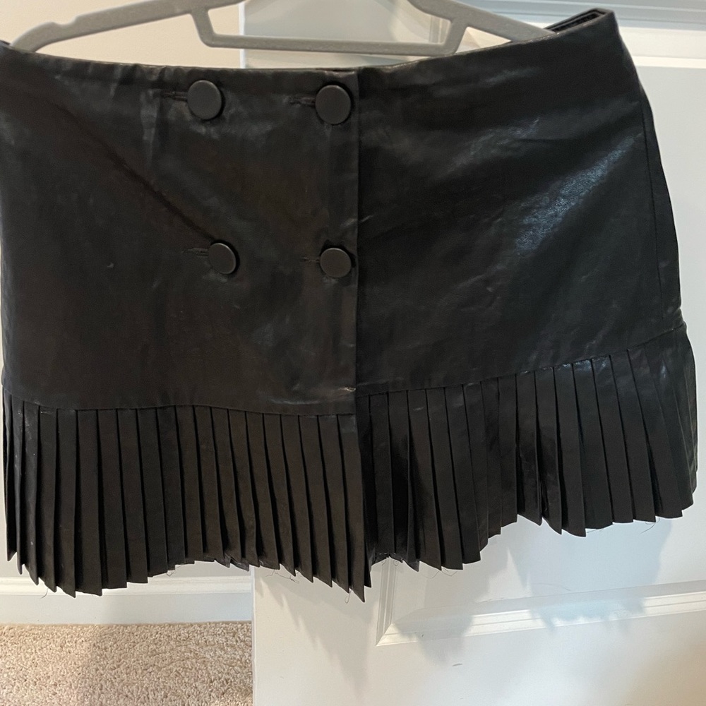 Zara faux leather pleated skirt. Like new, great condition